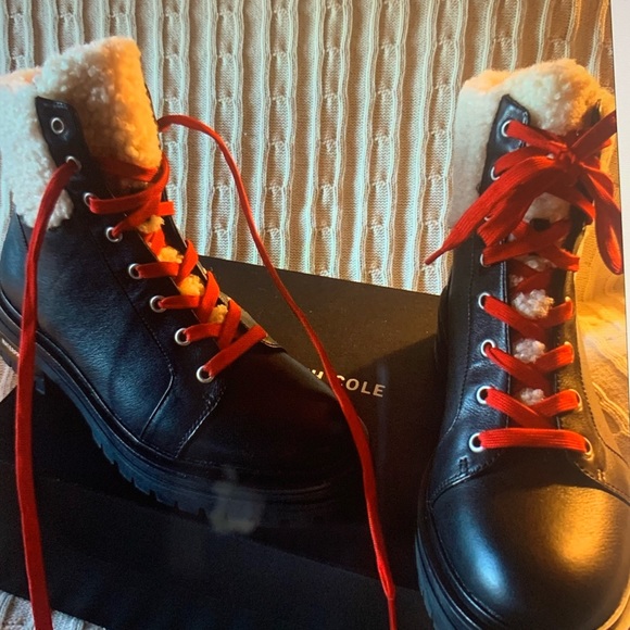 Kenneth Cole Black Rhode Lace Up Boot - Picture 4 of 9